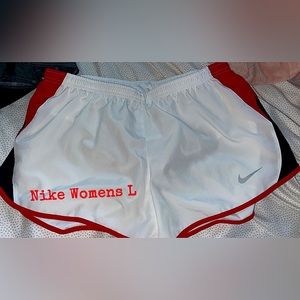 Nike Women’s Athletic shorts size Large